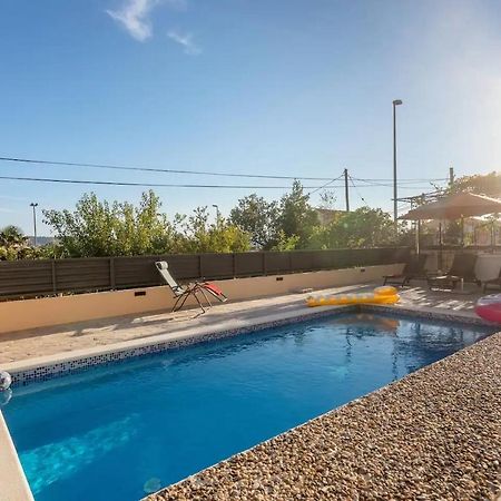 Apartments With A Swimming Pool Kastel Sucurac, Kastela - 21394 Εξωτερικό φωτογραφία